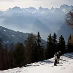 Daire With Balcony Views Of Nendaz *