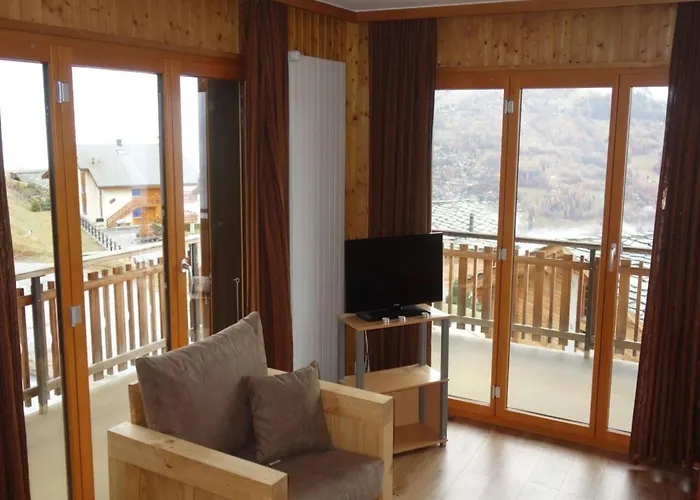 アパート With Balcony Views Of Nendaz ヴェゾナ