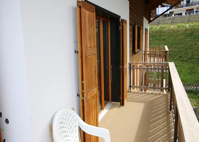 With Balcony Views Of Nendaz *