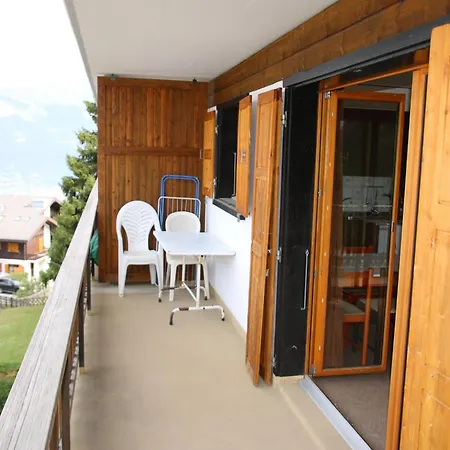 With Balcony Views Of Nendaz 베이소나츠